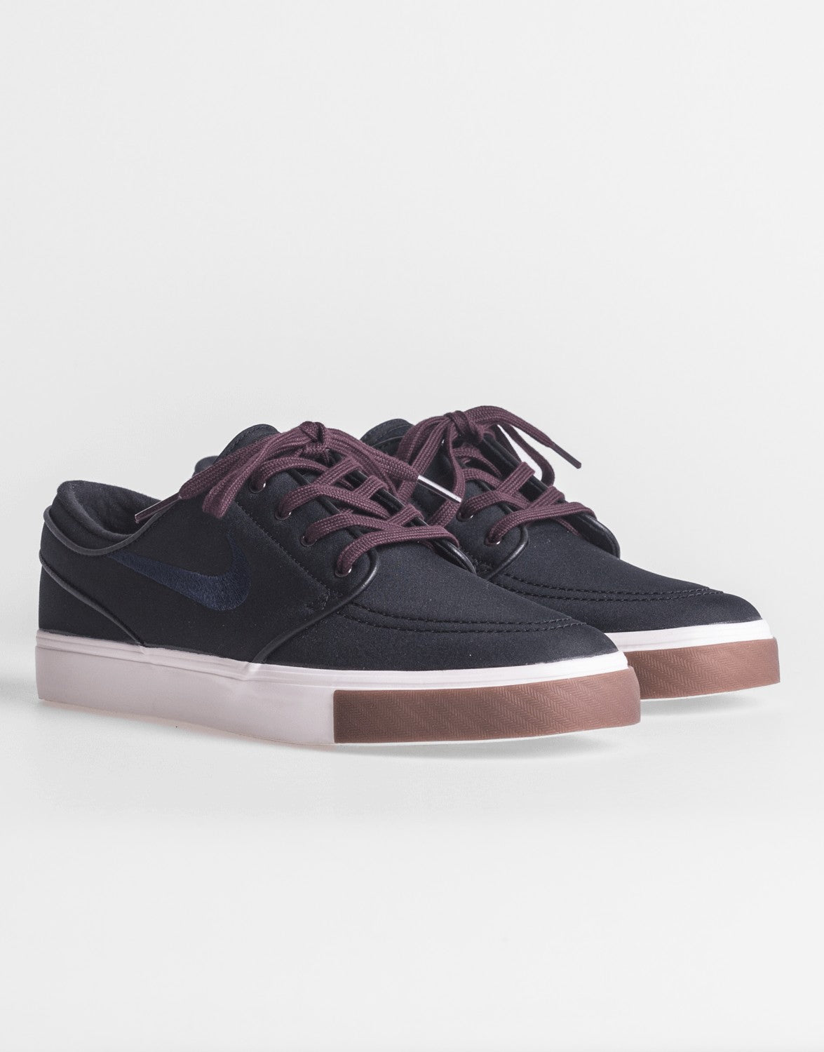 Zoom Stefan Janoski CNVS