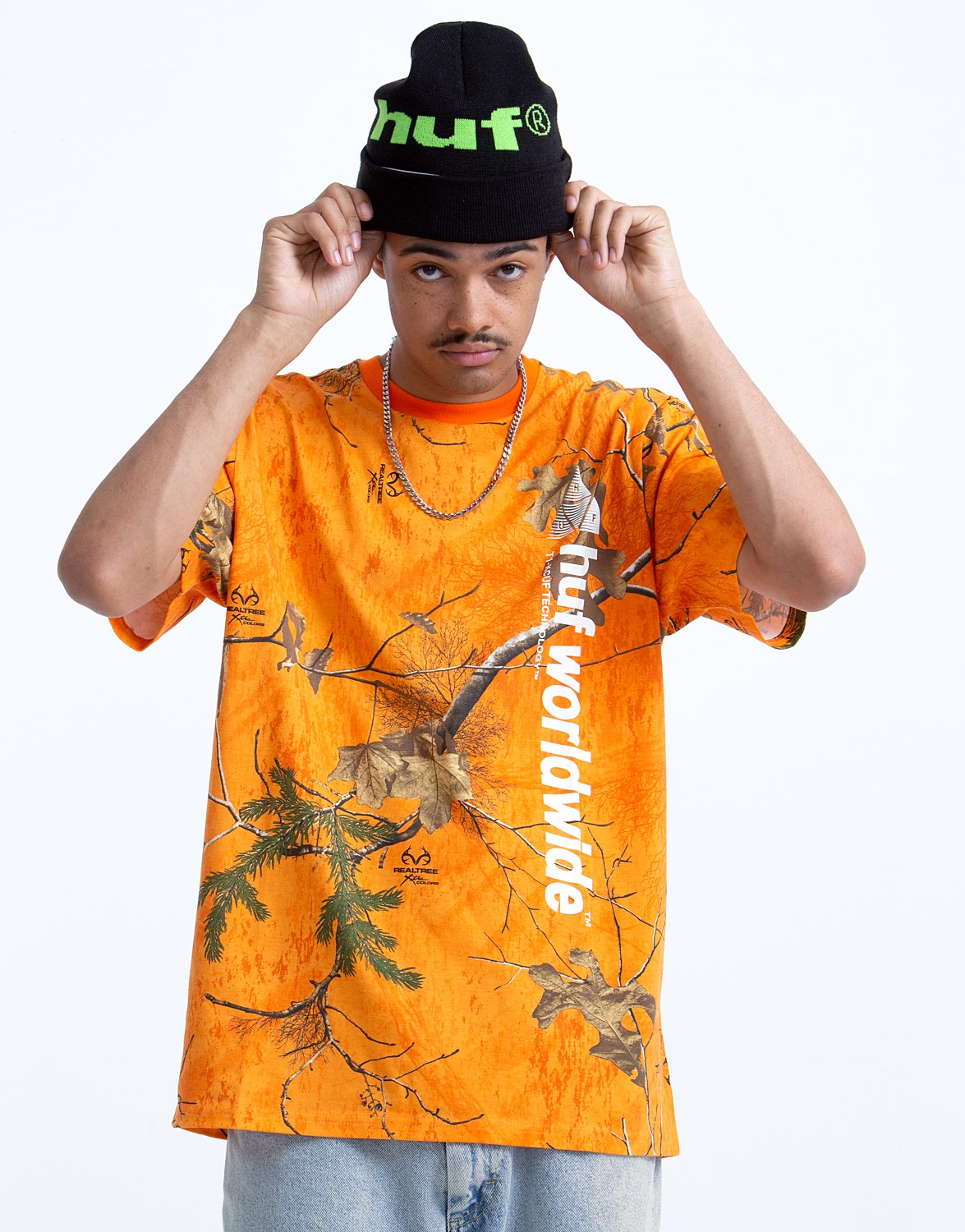 Realtree Peak Logo S/S Tee