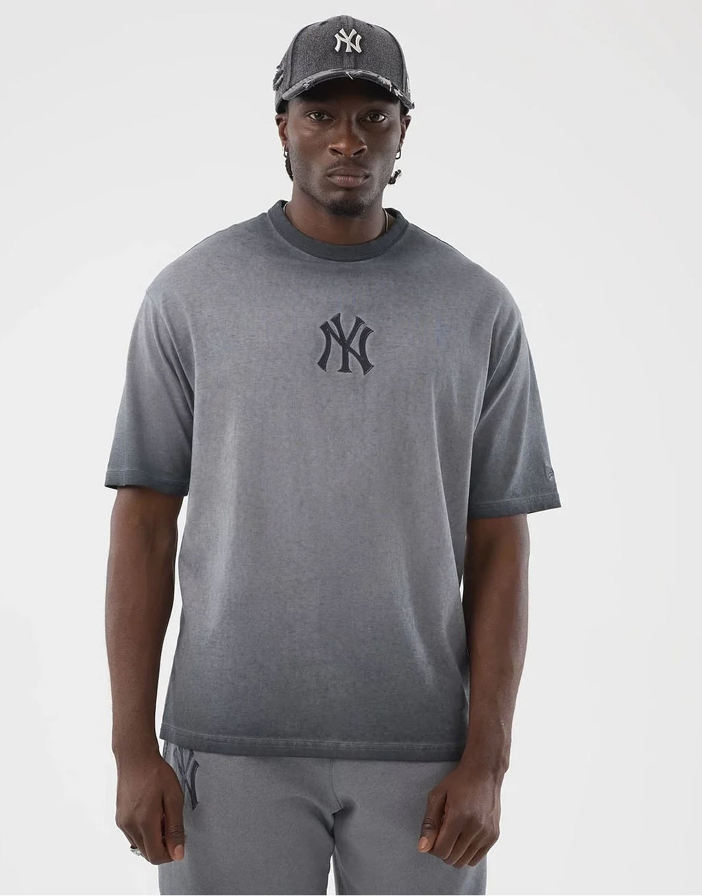 New York Yankees MLB Washed Logo T-Shirt
